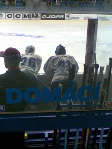 Martin Altrichter dnes nepůsobil příliš jistě, po sedmém inkasovaném gólu se nechal vystřídat